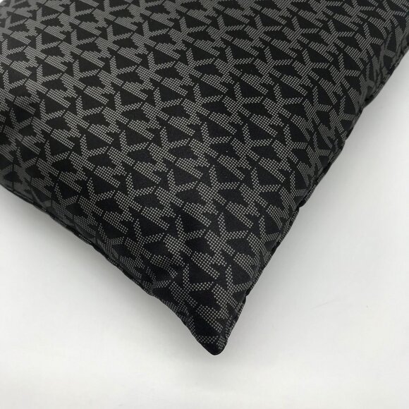 Michael Kors Black Signature Monogram Logo Jet Set Travel Pouch - Picture 9 of 11